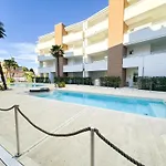 Piscina, Vicno Al Mare - Le Palme *